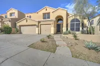 Heated Pool Hot Tub, Hiking Near Trailheads Golf, Full Remodel, 5 Beds 3 Baths Hotels in Ahwatukee Foothills