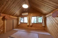 諾託伊家庭小屋酒店 - 停車場