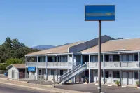 Travelodge by Wyndham Clearlake - 2 tähden