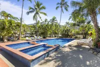 Tasman Holiday Parks - Airlie Beach - Beach