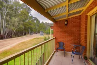 Murray Waters Motor Inn & Apartments - Bintang 3