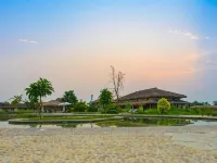 Barahi Jungle Lodge Hotels near Chitwan National Park