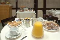 Hotel Castilla - Desayuno