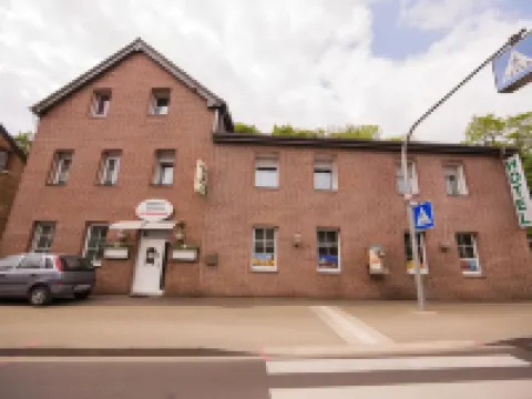 Hotel Burghof Hotels in Stolberg
