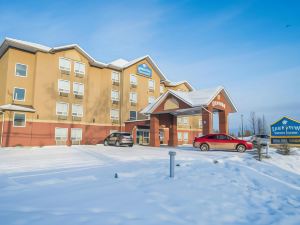 Lakeview Inns & Suites - Chetwynd