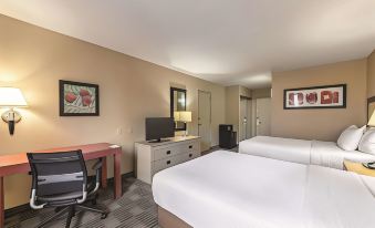 La Quinta Inn & Suites by Wyndham Fairfield NJ