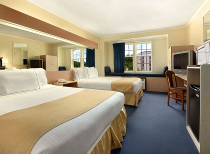 Microtel Inn & Suites by Wyndham Columbia/Fort Jackson N