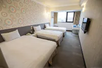 Sunny Hotel