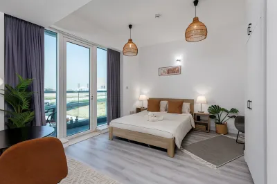Waves - Cozy, Fully Furnished Studio in Dubai Sports City Hotels in Jebel Ali