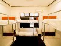 Y Not Laos Hostel