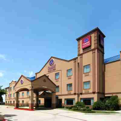 Comfort Suites Baytown I – 10 Hotel Exterior