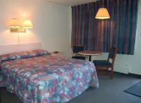 Chinook Motel