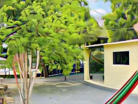 Hostal Camila’s Hotels in El Sunzal