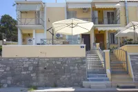 Garitsa Gem Suite Hôtels à : Alepou