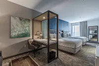 SpringHill Suites Detroit Sterling Heights Hotels near Edible Arrangements