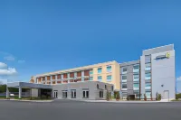 Home2 Suites by Hilton Bangor Hotels in Hampden