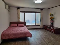 Taean Mongsan Four Opera House Pension Hotels near Cheongsan Arboretum