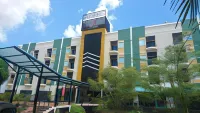 Baloi View Apartment Hotel dekat Marina Beach