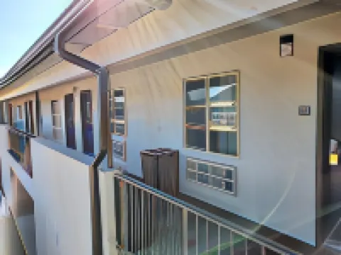 모텔 6 쇼 로우, AZ