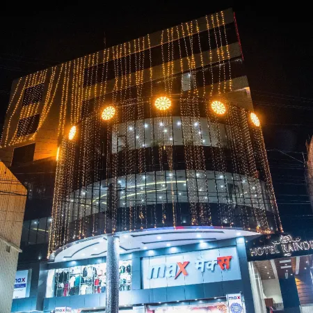 Hotel Raindew