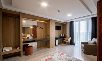 Adresin Hotel