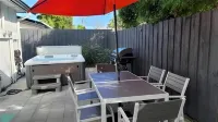 Walk to Wilton Drive - Spacious & Quiet Villa #2 HOT TUB!