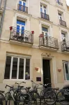 Au Coeur de Bordeaux B&B Hotel berhampiran L＇Intendant