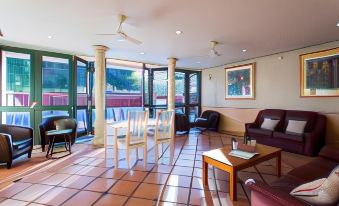 Kings Park Motel