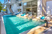 Triton Boutique Hotel - Pet friendly