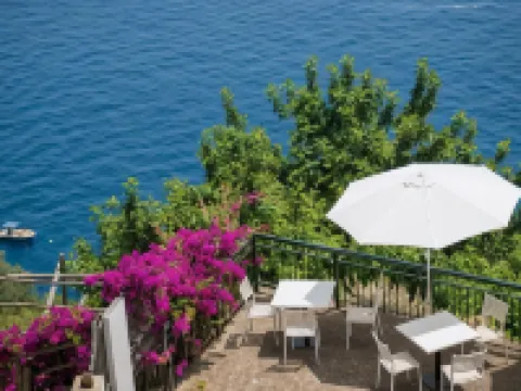 Open Gate Hotels in Praiano