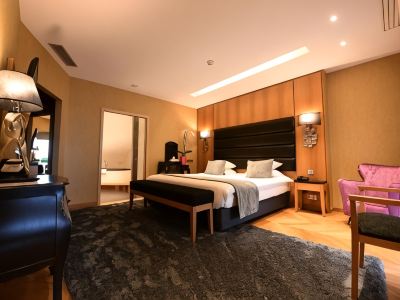 Hotel Bristol