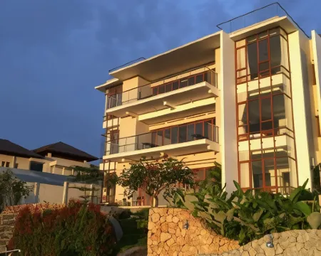 Roemah Asri Villa - Resor Dago Pakar Hotels in Cimenyan