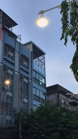Baan1668 Hometel Near Chinatown One Bangkok