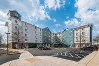 Suburban Studios Sterling - Washington Dulles Hotels in Sterling