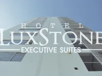 Luxstone Executive & Suites Hotels near Botanic Garden