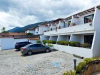 Hotel Mesón de Los Virreyes - ที่มีที่จอดรถ