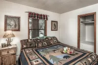 Canyon Cabins Hotels in Ruidoso