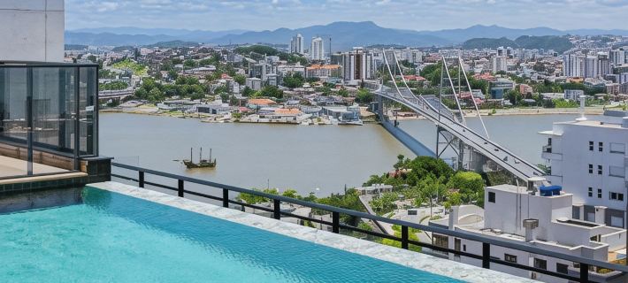 Studios Tower by Viva - Prédio Com Piscina e Estacionamento No Centro de Floripa Hotels in Florianopolis