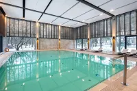Eva Park Life & Spa - piscina