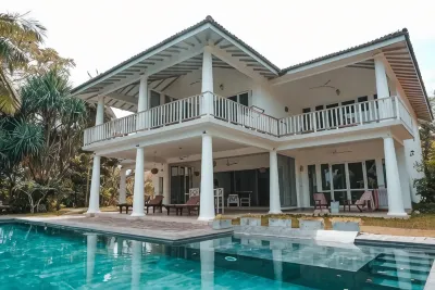 Good Vibes Villas Hotels in Pilana