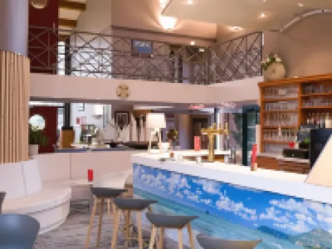 The Originals City, Hôtel le Sextant, Toulouse Sud Hotels in Labege