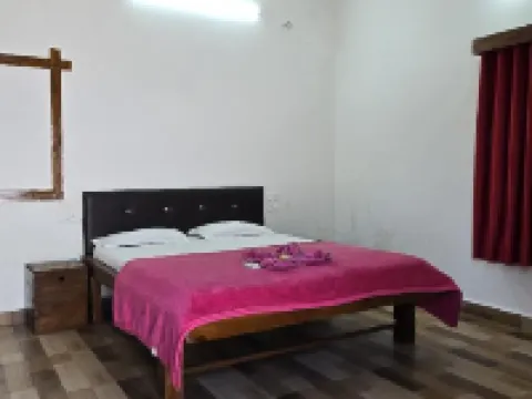 A Ghule Patil Family Beach Resort Hotels in Diveagar