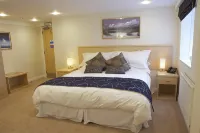 Springfields Hotels in Horsham