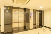 Super OYO Collection O Hotel Pasar Baru Heritage Отели в г. Andir