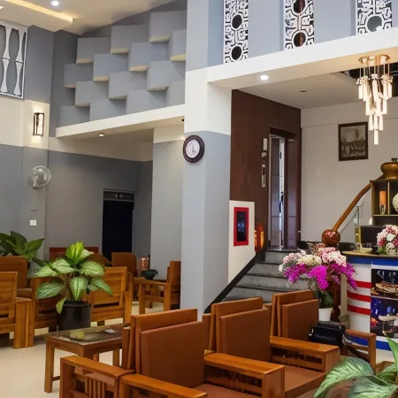 Nguyen Phuoc Hotel