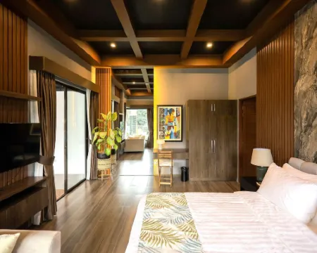 リカ ウェルネス リゾート リパのホテル