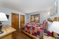 Perfect Family Cabin, Walking Distance to RMNP and the River in Aspen Brook + AC