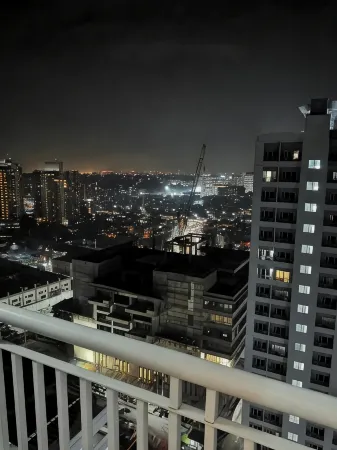 Grace Residences Near BGC Отели рядом с достопримечательностью «Philippine Veterans Museum»