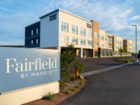Fairfield Inn & Suites Duluth Waterfront Hotels in Duluth