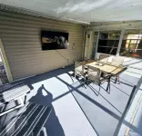 2-bedroom pool house with WiFi, AC in Spring Hill. Minutes from Weeki Wachee